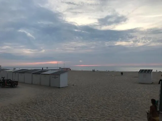 Ostend Spacious And Modern 3 Bedroom Apartment Near The Sea